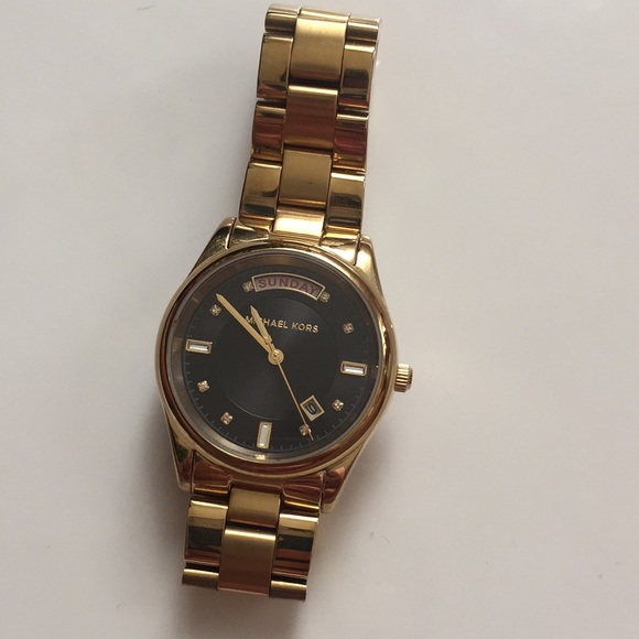 Watch - Picture 2 of 2